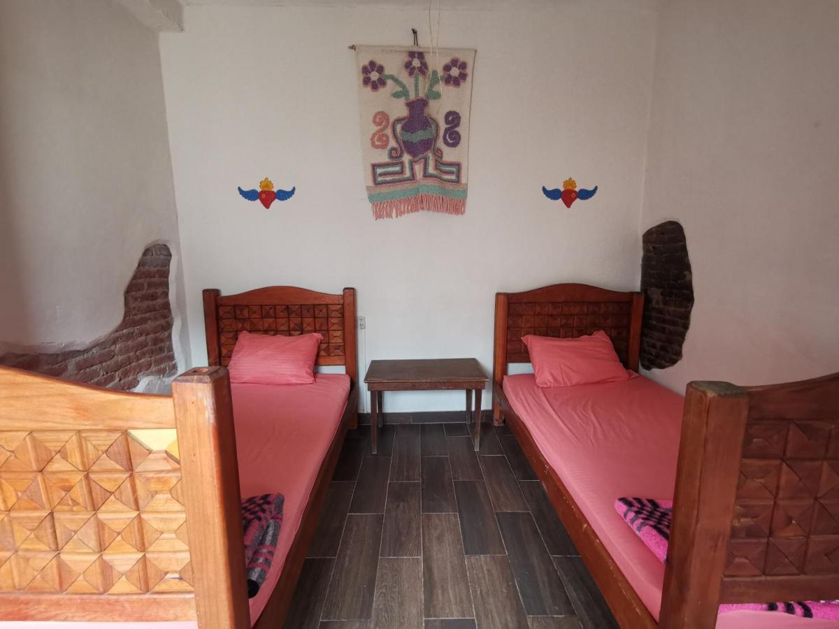 La Casa Del Abuelo Hostel Сан Мигел де Аленде Екстериор снимка